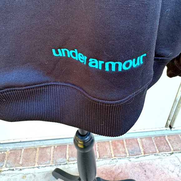 Under Armour, Black, Hoodie, Size L - Picture 3 of 4
